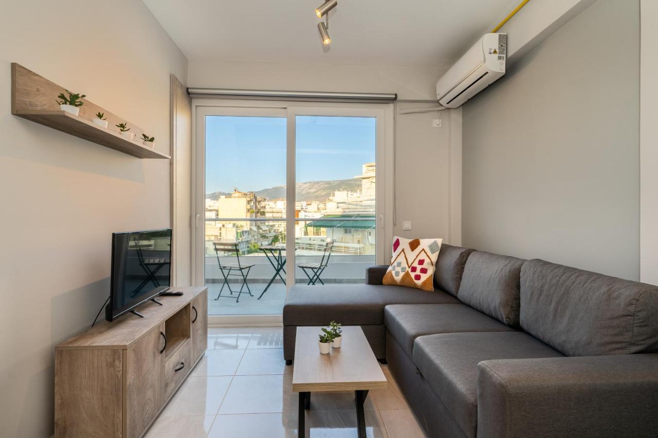 Appartamento Sunny Penthouse W/ Acropolis View Next To Metro Atene Esterno foto